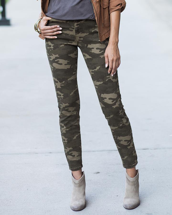 Camo Mid Rise Zip Up Jeggings – Enjoy The Journey Boutique at Merle Norman
