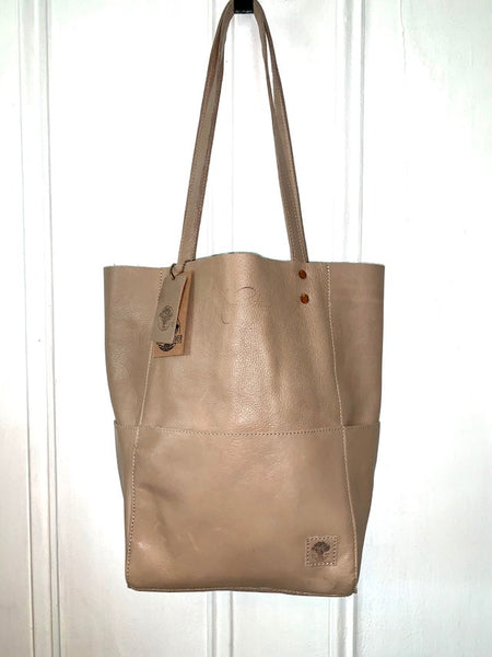 Missy Robertson/Oak River - Melissa Tote